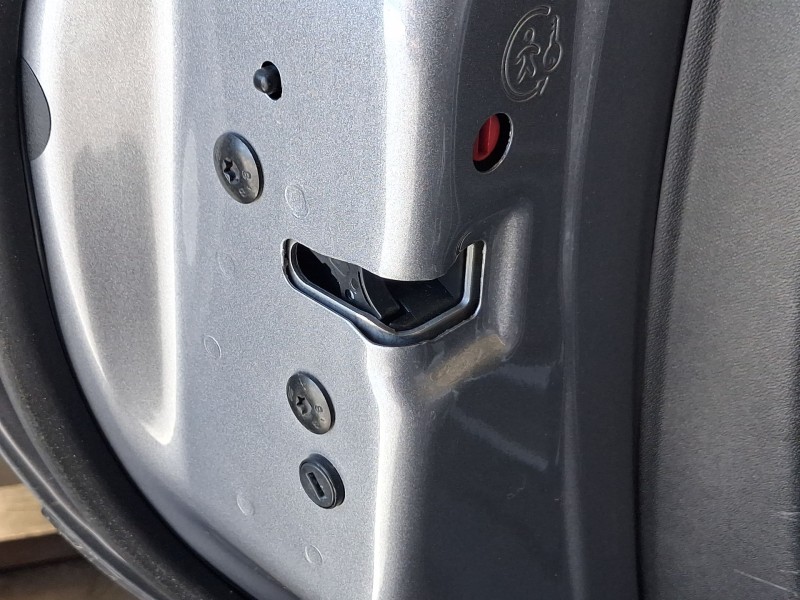 Recambio de cerradura puerta trasera izquierda para peugeot 2008 i (cu_) 1.2 thp 110 / puretech 110 referencia OEM IAM 981250128