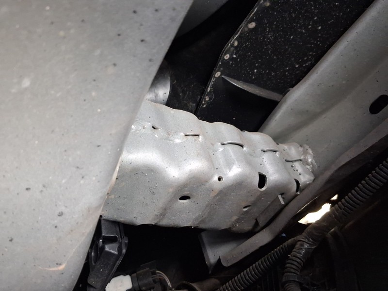 Recambio de refuerzo paragolpes trasero para peugeot 2008 i (cu_) 1.2 thp 110 / puretech 110 referencia OEM IAM 9808616680  