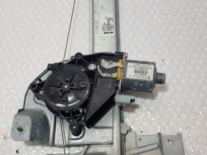 Recambio de elevalunas delantero derecho para peugeot 208 access referencia OEM IAM 9673154380  HILEX ELÉCTRICO 6 PINS