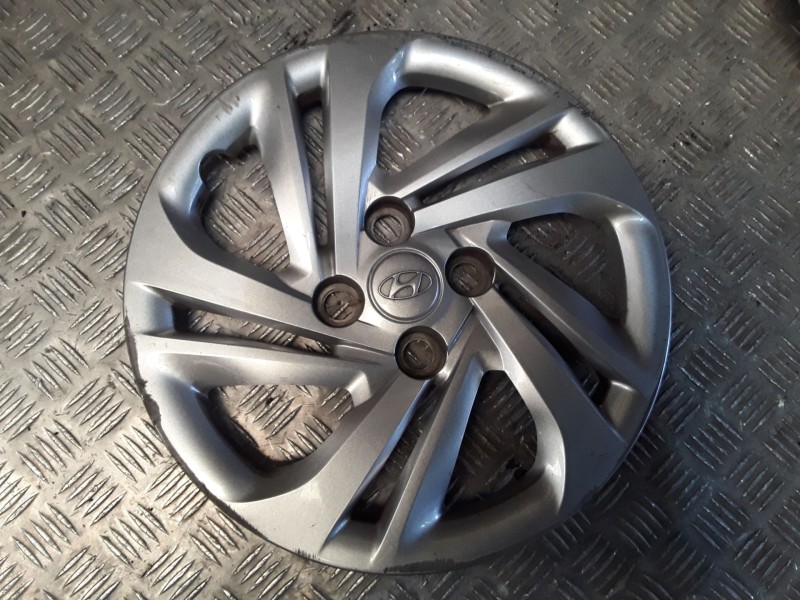 Recambio de juego tapacubos para universal accesorio - referencia OEM IAM 14´´ 4 TORN HYUNDAI RALLADAS