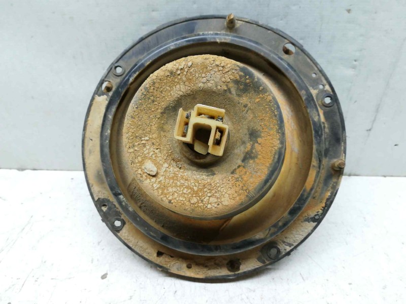 Recambio de faro izquierdo para land rover defender (ld) referencia OEM IAM   MARCO OXIDADO