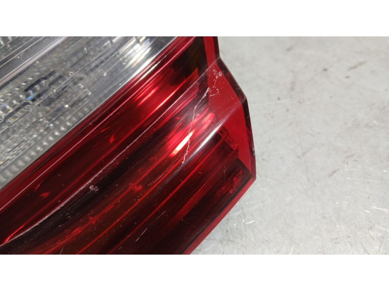 Recambio de piloto trasero derecho interior para renault megane iv hatchback (b9a/m/n_) 1.5 dci 90 (b9a1) referencia OEM IAM 265
