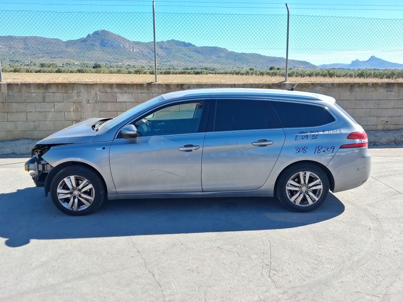 peugeot 308 sw ii (lc_, lj_, lr_, lx_, l4_) del año 2015