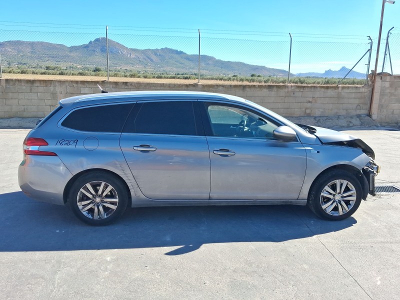 peugeot 308 sw ii (lc_, lj_, lr_, lx_, l4_) del año 2015