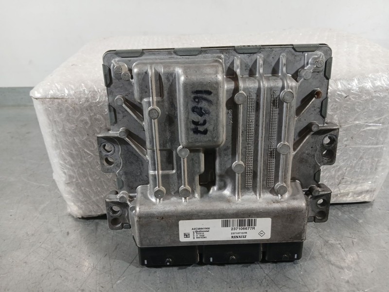 Recambio de centralita motor uce para renault megane iv hatchback (b9a/m/n_) 1.5 dci 90 (b9a1) referencia OEM IAM   