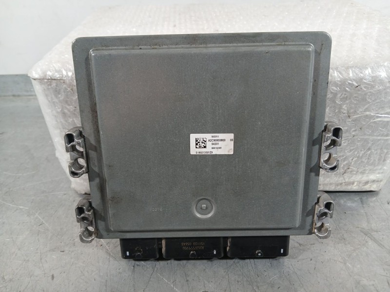 Recambio de centralita motor uce para renault megane iv hatchback (b9a/m/n_) 1.5 dci 90 (b9a1) referencia OEM IAM   