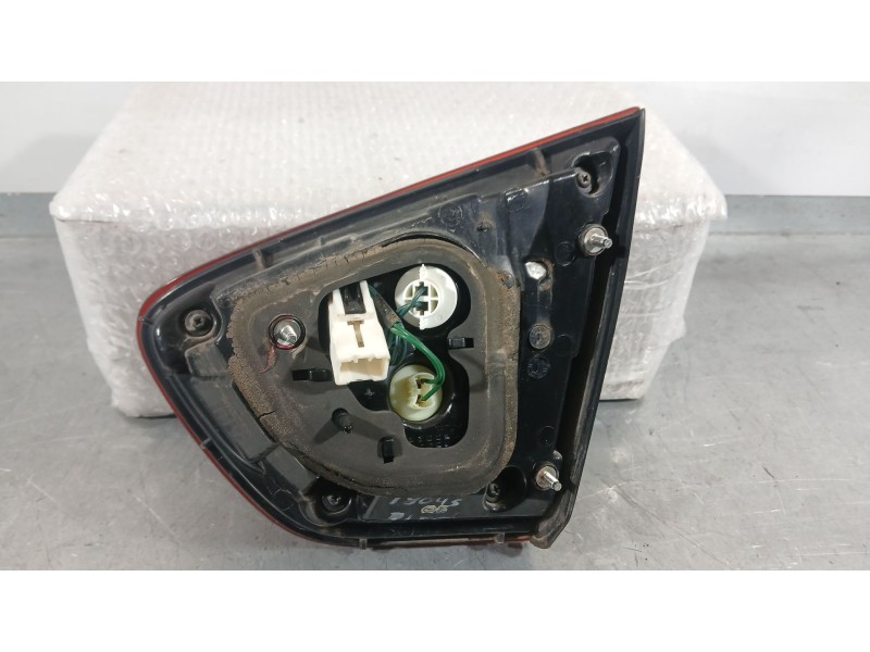 Recambio de piloto trasero izquierdo interior para kia rio iii (ub) 1.2 cvvt referencia OEM IAM 924031W200 924301W200 