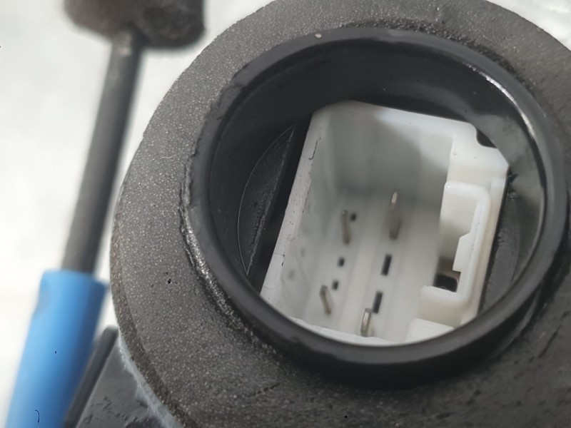 Recambio de cerradura puerta trasera derecha para toyota corolla ranchera familiar (_e21_) 1.8 hybrid (zwe211) referencia OEM IA