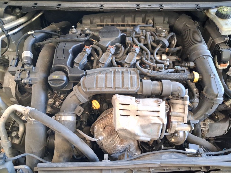 Recambio de motor completo para peugeot 308 sw ii (lc_, lj_, lr_, lx_, l4_) 1.2 thp 130 referencia OEM IAM HN02 1617295880 