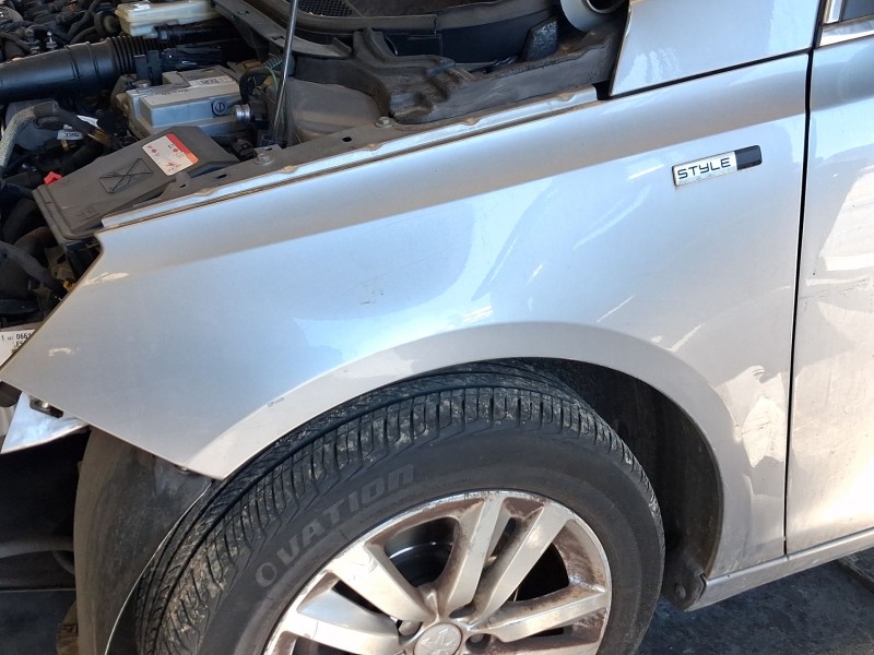 Recambio de aleta delantera izquierda para peugeot 308 sw ii (lc_, lj_, lr_, lx_, l4_) 1.2 thp 130 referencia OEM IAM 9802164380