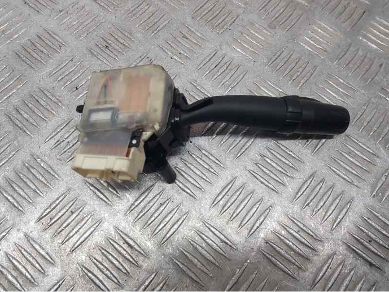 Recambio de mando luces para toyota avensis berlina (t25) 2.0 executive berlina (5-ptas.) referencia OEM IAM 173650  