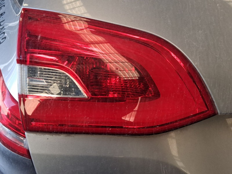 Recambio de piloto trasero izquierdo interior para peugeot 308 sw ii (lc_, lj_, lr_, lx_, l4_) 1.2 thp 130 referencia OEM IAM 96