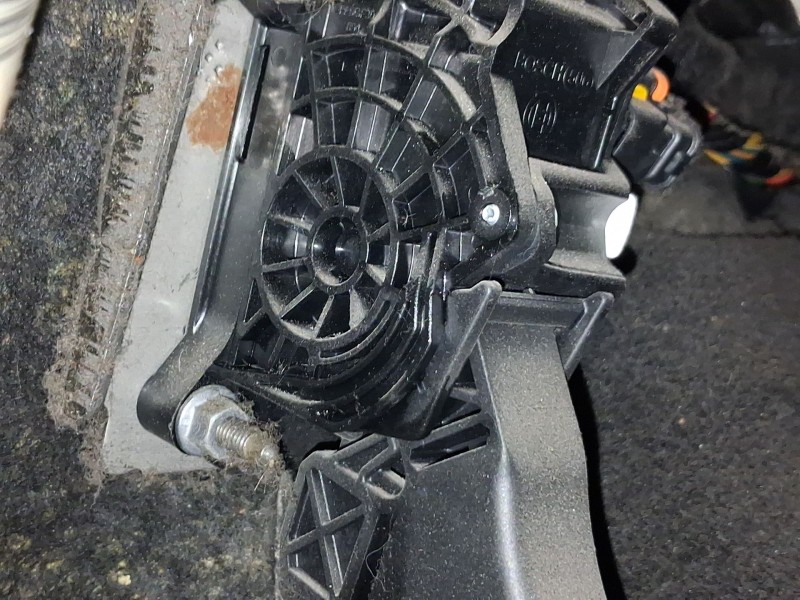 Recambio de potenciometro pedal para peugeot 308 sw ii (lc_, lj_, lr_, lx_, l4_) 1.2 thp 130 referencia OEM IAM 9674829180  