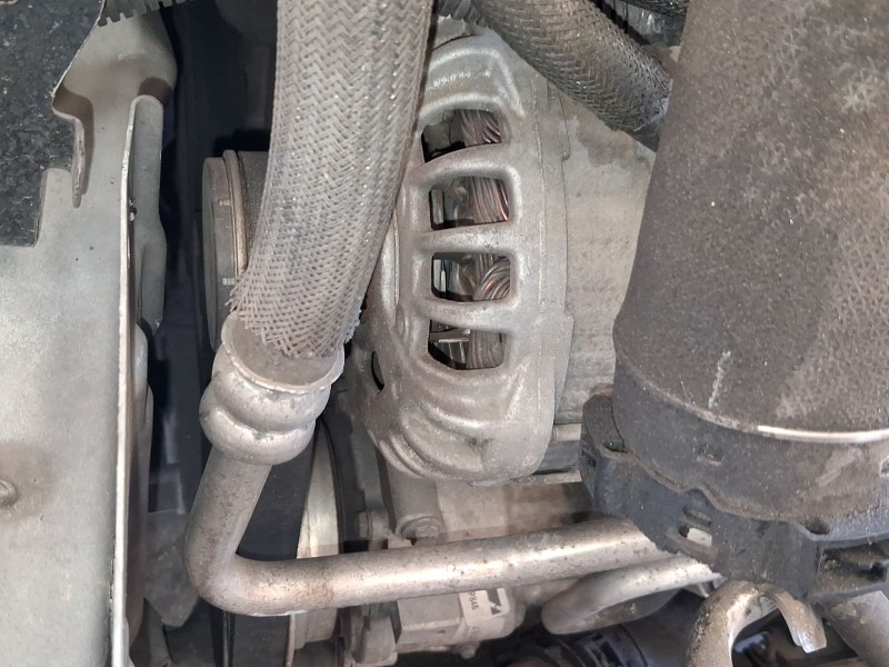 Recambio de alternador para dacia dokker furgón/monospace 1.5 dci (feaj) referencia OEM IAM 231003257R 231002949R 