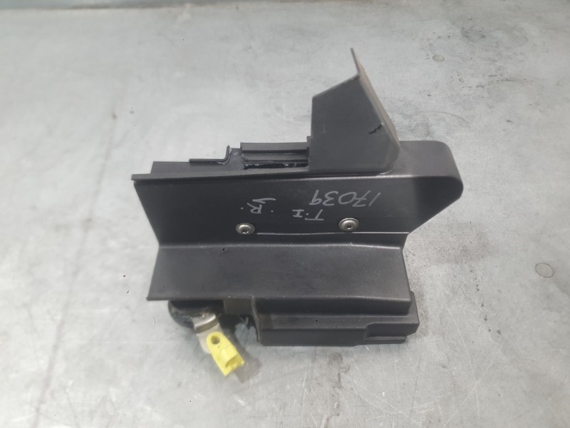 Recambio de cerradura puerta trasera izquierda para dacia sandero ii (b8_) tce 90 lpg (b8m1) referencia OEM IAM 825033585R  