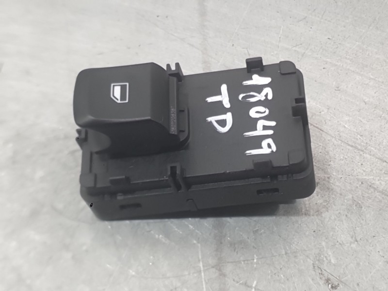 Recambio de mando elevalunas trasero derecho para mg zs suv (azs1) 1.5 vti referencia OEM IAM 10470993  
