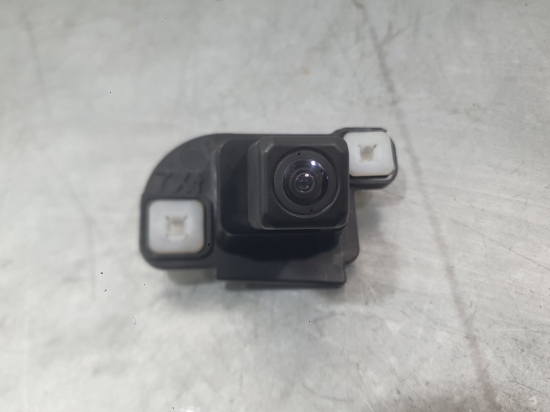 Recambio de camara vision trasera para toyota yaris (_p21_, _pa1_, _ph1_) 1.5 hybrid (mxph11) referencia OEM IAM 86790K0010  