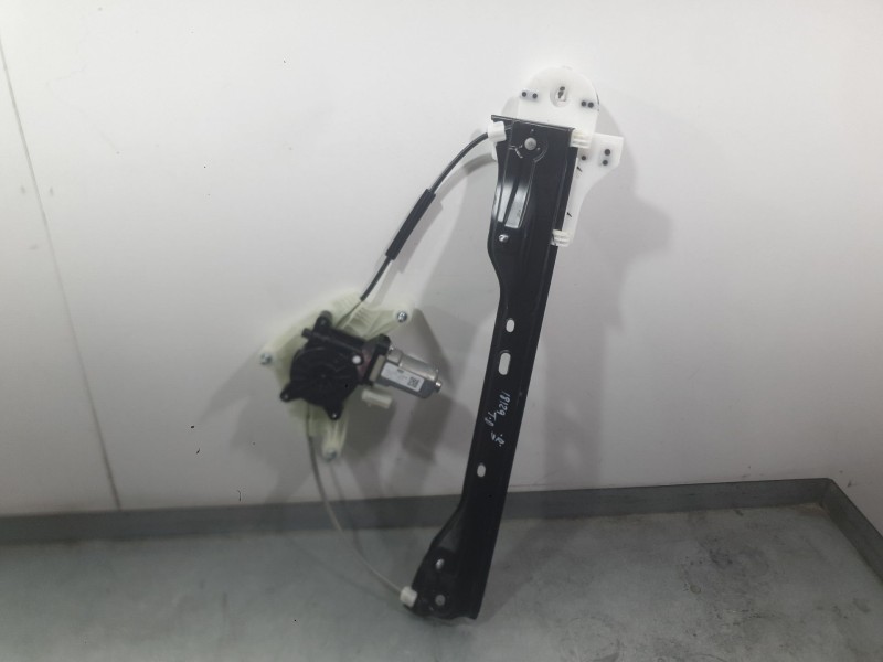 Recambio de elevalunas trasero derecho para omoda omoda 5 omoda 5 hev referencia OEM IAM 554000969AA  