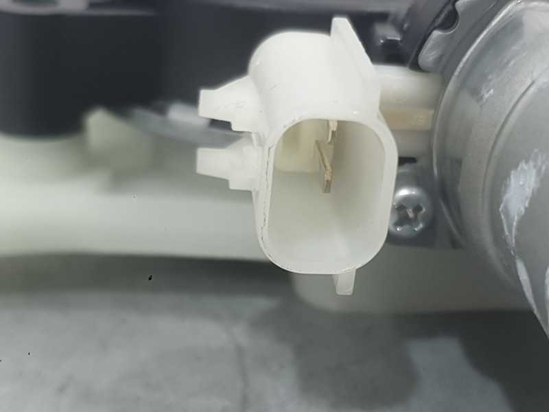 Recambio de elevalunas trasero derecho para omoda omoda 5 omoda 5 hev referencia OEM IAM 554000969AA  
