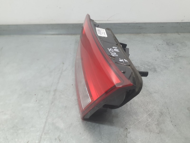 Recambio de piloto trasero derecho interior para seat leon st (5f8) 1.2 tsi referencia OEM IAM 5F9945094 90047633 VALEO