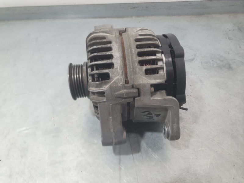Recambio de alternador para opel astra g hatchback (t98) 1.6 (f08, f48) referencia OEM IAM 95520886 93183436 