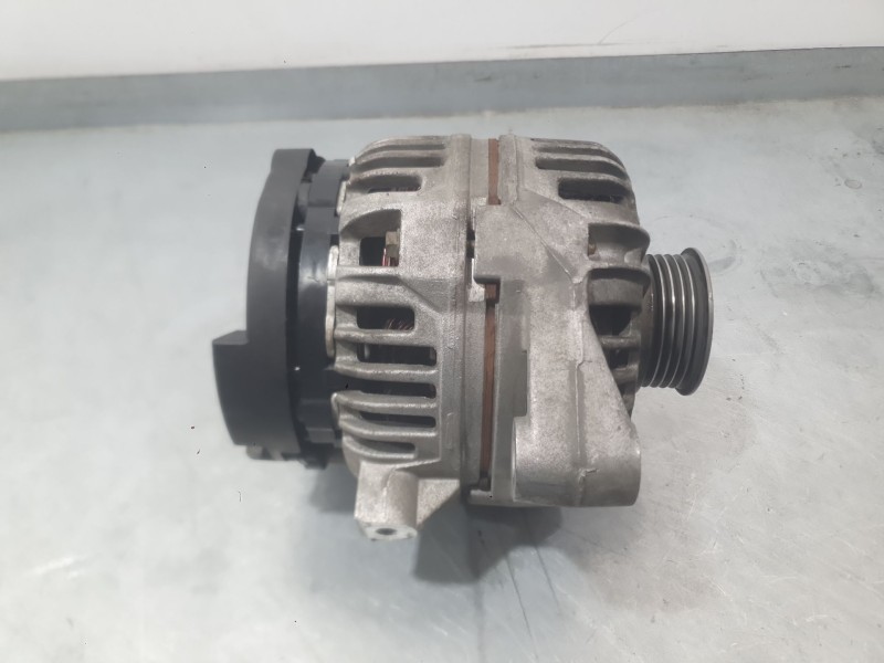 Recambio de alternador para opel astra g hatchback (t98) 1.6 (f08, f48) referencia OEM IAM 95520886 93183436 