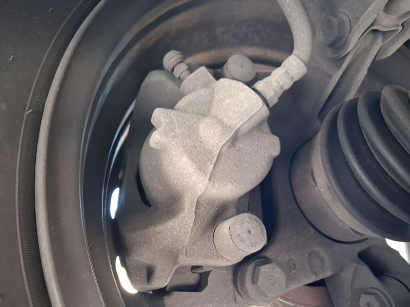 Recambio de pinza freno delantera derecha para dacia dokker furgón/monospace 1.5 dci (feaj) referencia OEM IAM 7701208333 771136