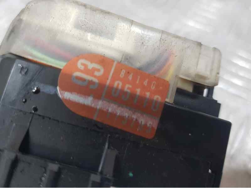 Recambio de mando luces para toyota avensis berlina (t25) 2.0 executive berlina (5-ptas.) referencia OEM IAM 173650  