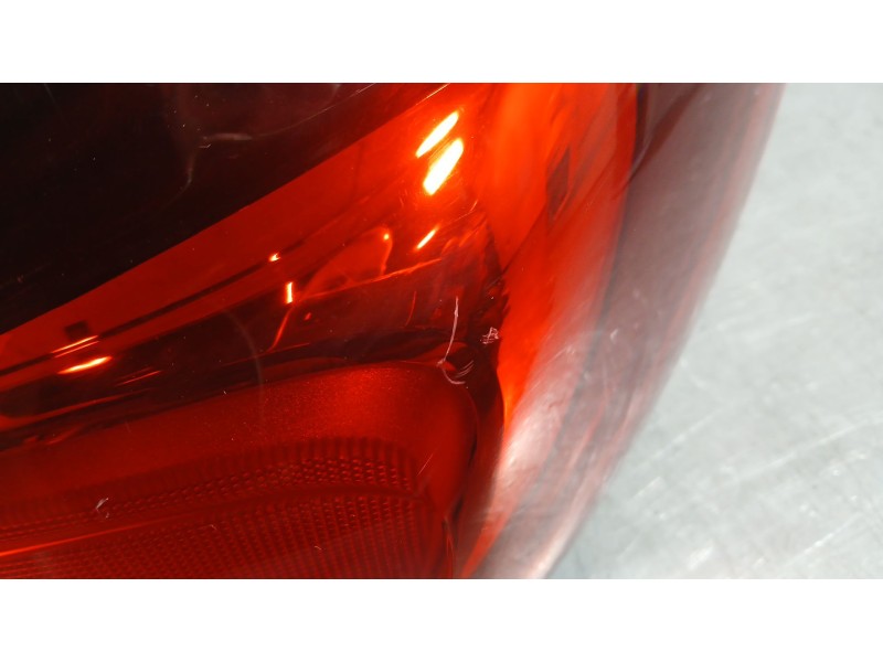 Recambio de piloto trasero derecho exterior para opel corsa e (x15) 1.4 (08, 68) referencia OEM IAM 39090648  