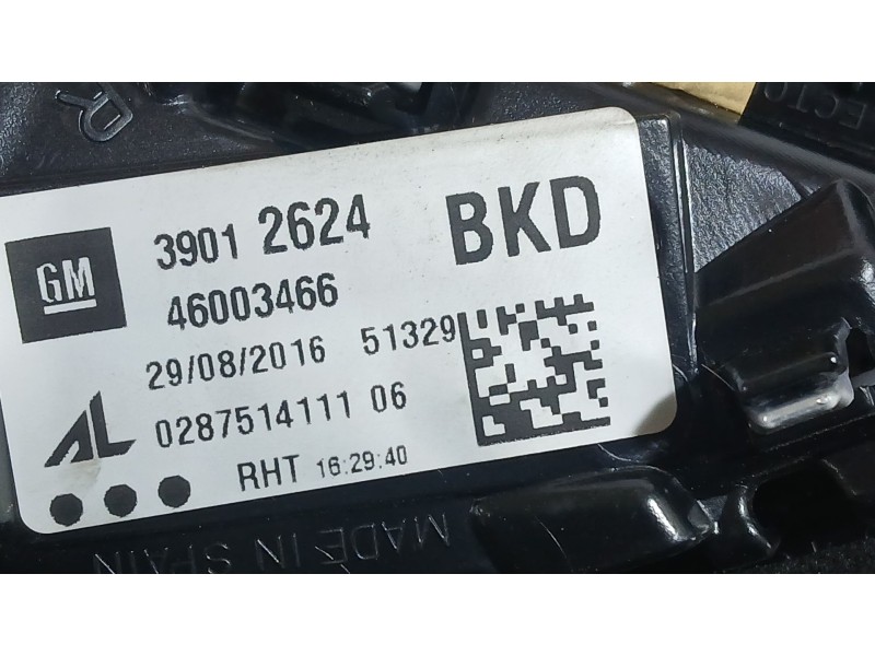Recambio de piloto trasero derecho interior para opel corsa e (x15) 1.4 (08, 68) referencia OEM IAM 13454501  