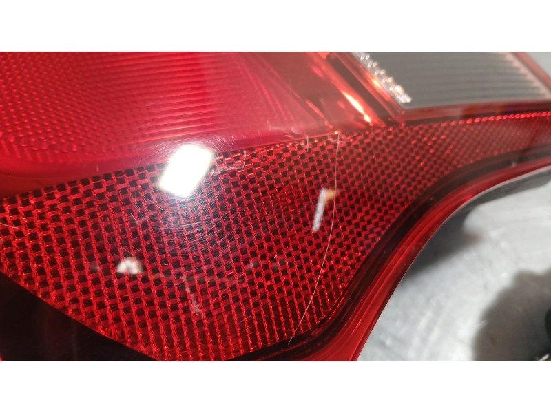 Recambio de piloto trasero izquierdo exterior para opel corsa e (x15) 1.4 (08, 68) referencia OEM IAM 39090647  
