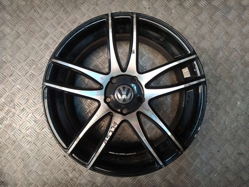 Recambio de juego llantas aluminio para volkswagen golf vi (5k1) advance referencia OEM IAM 8X18 5 TORN ET 48 ALUMINIO 