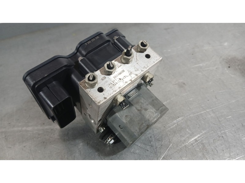 Recambio de abs para opel corsa e (x15) 1.4 (08, 68) referencia OEM IAM 95522565  