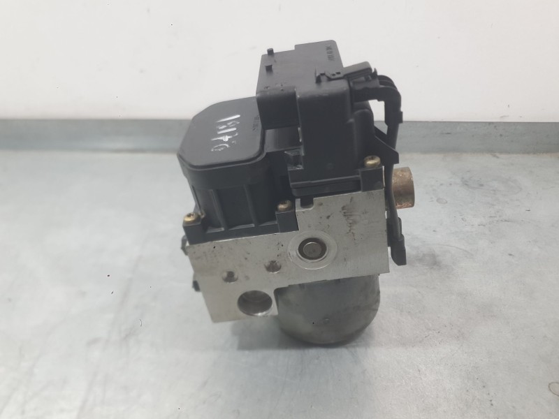 Recambio de abs para volkswagen passat b5 (3b2) 1.9 tdi referencia OEM IAM 8E0614111AN  