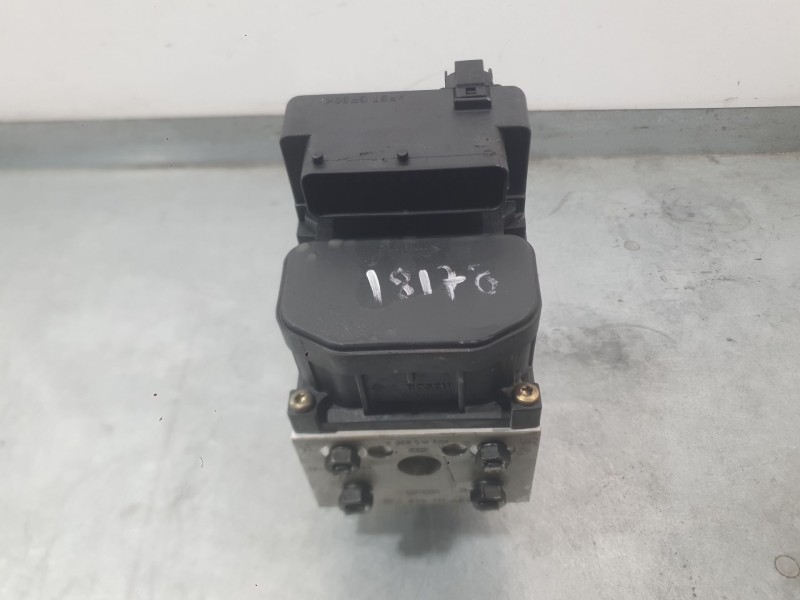 Recambio de abs para volkswagen passat b5 (3b2) 1.9 tdi referencia OEM IAM 8E0614111AN  
