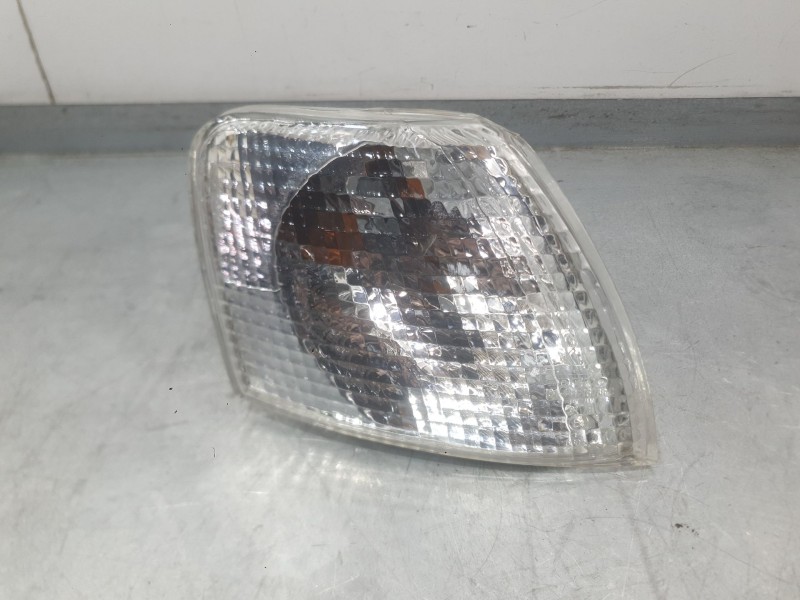 Recambio de piloto delantero derecho para volkswagen passat b5 (3b2) 1.9 tdi referencia OEM IAM 3B0953042  