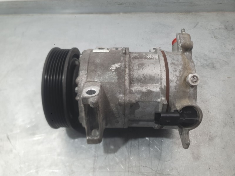 Recambio de compresor aire acondicionado para peugeot 308 sw i (4e_, 4h_) 1.4 16v referencia OEM IAM 9826268480  