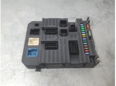 CAJA RELES / FUSIBLES 9663798180 BSI 