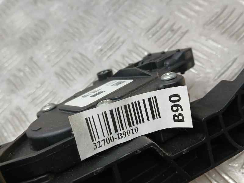 Recambio de potenciometro pedal para hyundai i20 trend referencia OEM IAM 32700B9010  