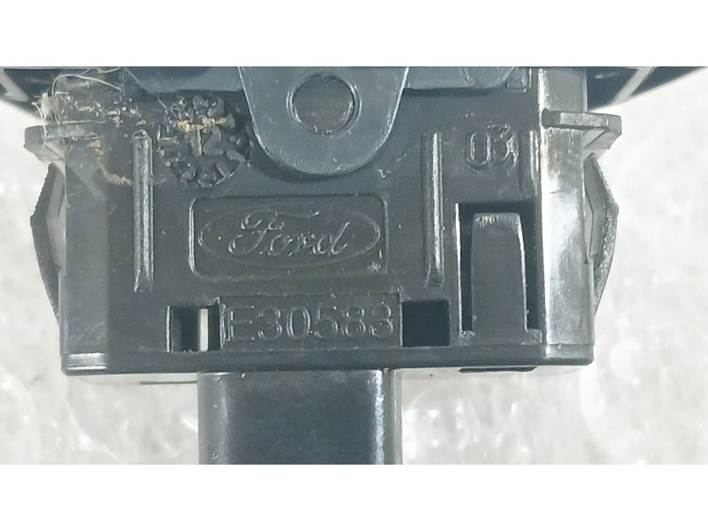 Recambio de mando elevalunas delantero derecho para ford ka (ru8) 1.2 referencia OEM IAM 1571422  