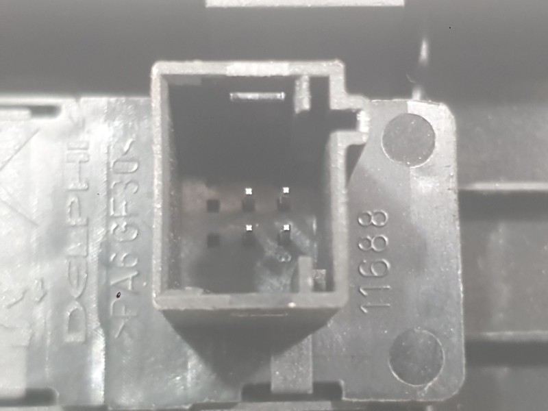 Recambio de mando elevalunas delantero derecho para peugeot 308 sw i (4e_, 4h_) 1.4 16v referencia OEM IAM 649029  