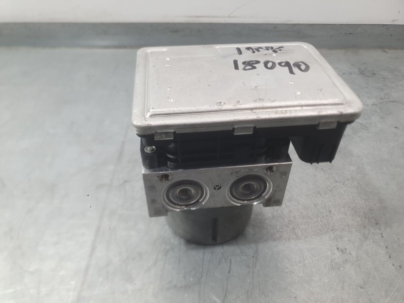 Recambio de abs para seat leon (5f1) 2.0 tdi referencia OEM IAM 5Q0614517AQBEF  