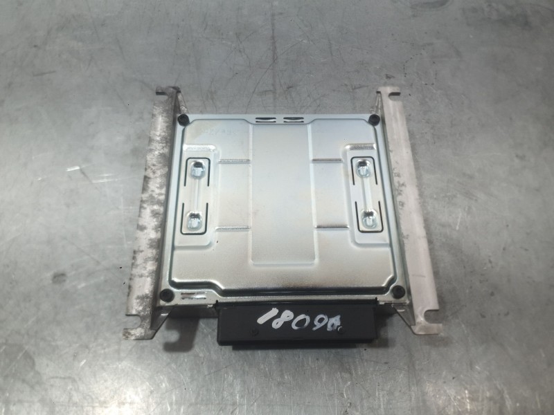 Recambio de amplificador radio para seat leon (5f1) 2.0 tdi referencia OEM IAM   