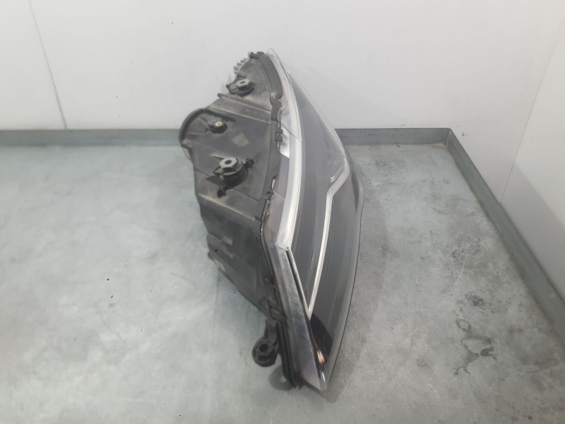 Recambio de faro izquierdo para seat leon (5f1) 2.0 tdi referencia OEM IAM 5F1941005B  