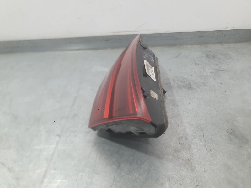 Recambio de piloto trasero derecho interior para seat leon (5f1) 2.0 tdi referencia OEM IAM 5F0945094L  