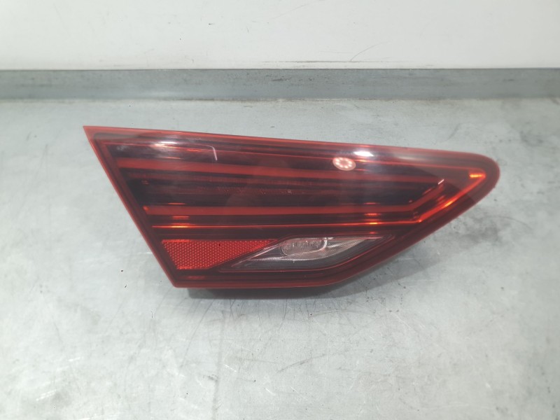 Recambio de piloto trasero izquierdo interior para seat leon (5f1) 2.0 tdi referencia OEM IAM 5F0945093L  