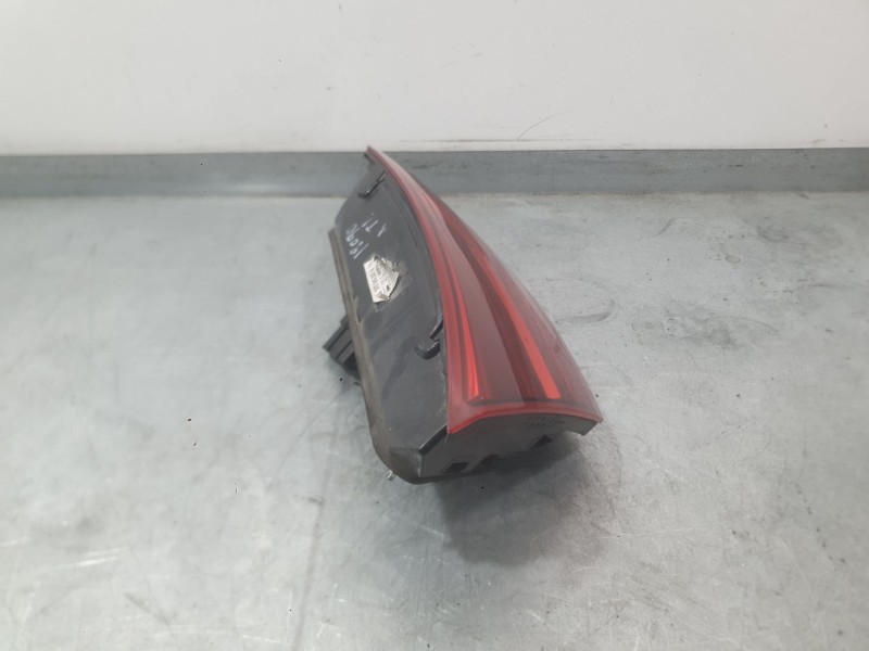 Recambio de piloto trasero izquierdo interior para seat leon (5f1) 2.0 tdi referencia OEM IAM 5F0945093L  