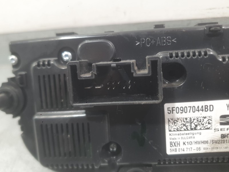 Recambio de mando climatizador para seat leon (5f1) 2.0 tdi referencia OEM IAM 5F0907044BKYMS  