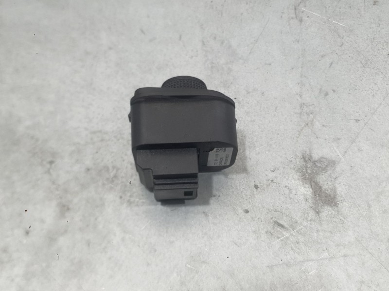 Recambio de mando retrovisor para seat leon (5f1) 2.0 tdi referencia OEM IAM 5F0959565EWHI  