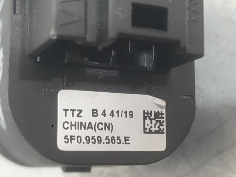 Recambio de mando retrovisor para seat leon (5f1) 2.0 tdi referencia OEM IAM 5F0959565EWHI  